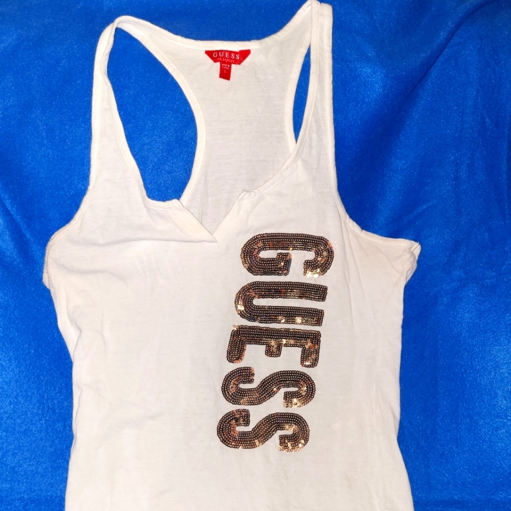 Guess what? This cute outfit can be yours.